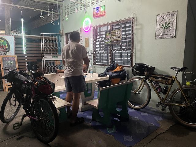 420 Ganja ม.ม้า OG storefront