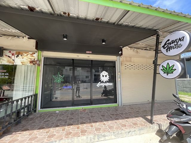 Ganja House | Bangtao Cannabis Dispensary | 大麻之家 | Best Weed Shop storefront