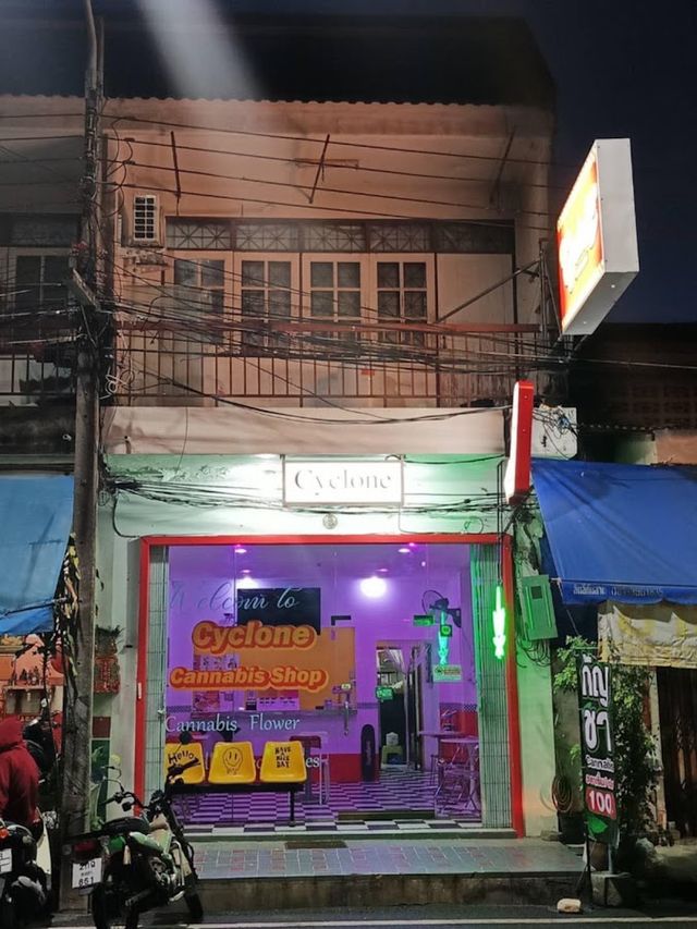 CycloneLab Hatyai cannabis Wholesale storefront