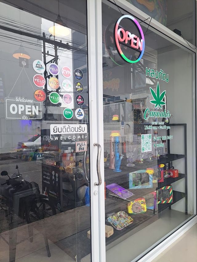 LhongKan Cannabis storefront