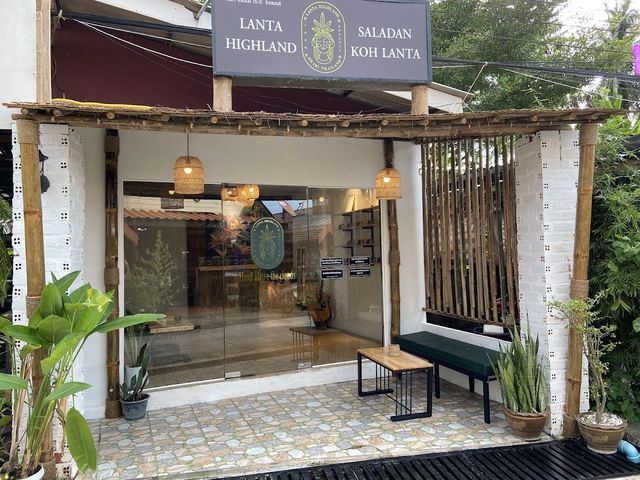 Lanta Highland Saladan Koh Lanta cannabis shop storefront