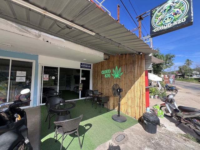 Cloud 420 – Medical Cannabis Clinic Koh Lanta storefront