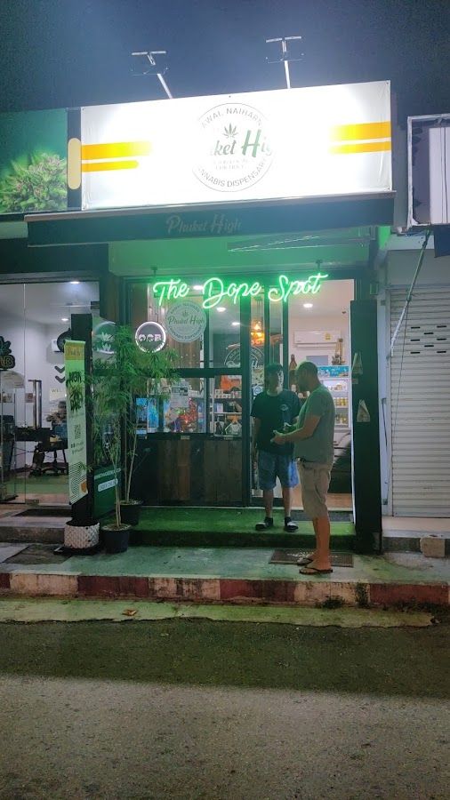 Phuket High - Rawai Seafood Market storefront