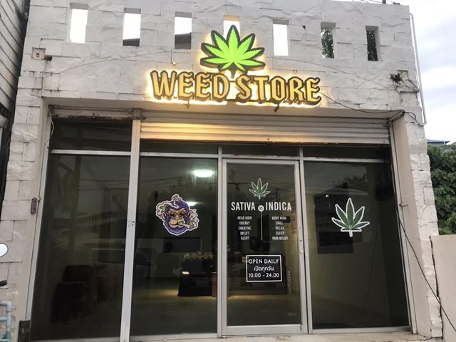WEED STORE CHALONG storefront