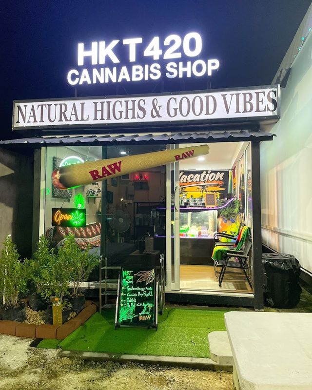 HKT420 Cannabis Phuket Soi Ta-Eiad storefront