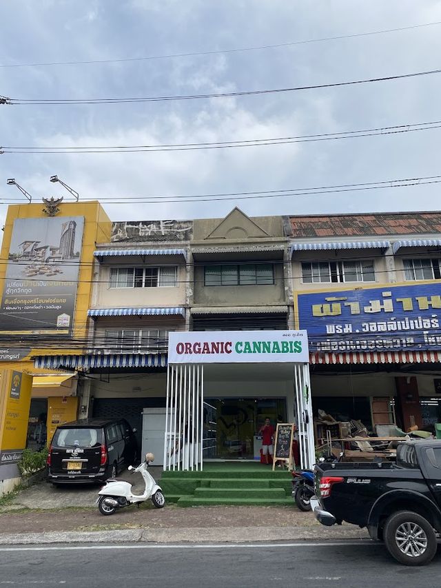 Loy Phuket Cannabis storefront