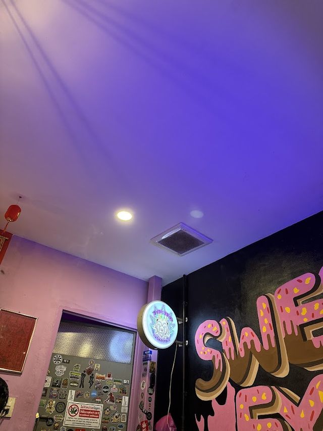 Sweeteye Cannabis storefront