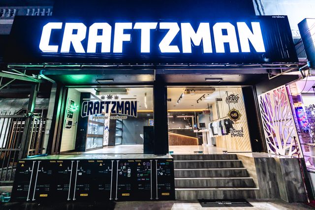 Craftzman Dispensary storefront