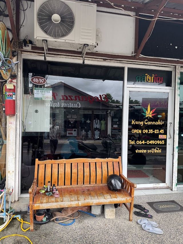 Kung Cannabis Shop storefront