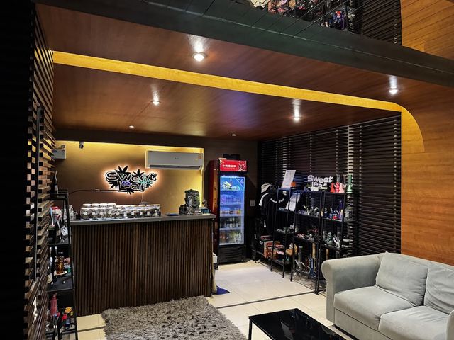 Sweet Leaf Cannabis shop storefront