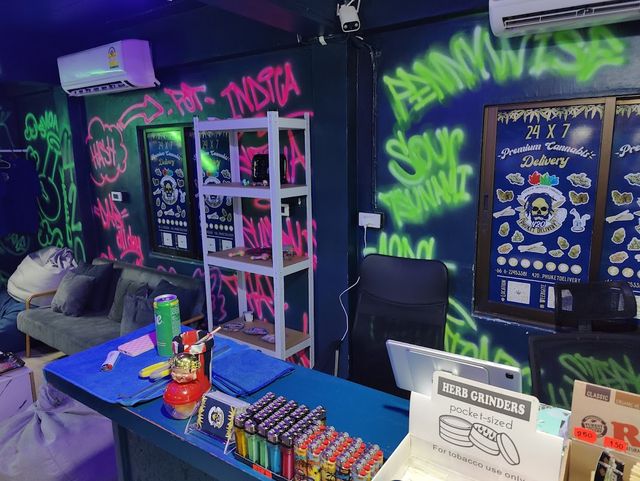 Somwhr. Chill Dispensary storefront
