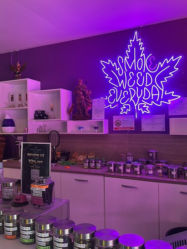Trap Queen Cannabis storefront