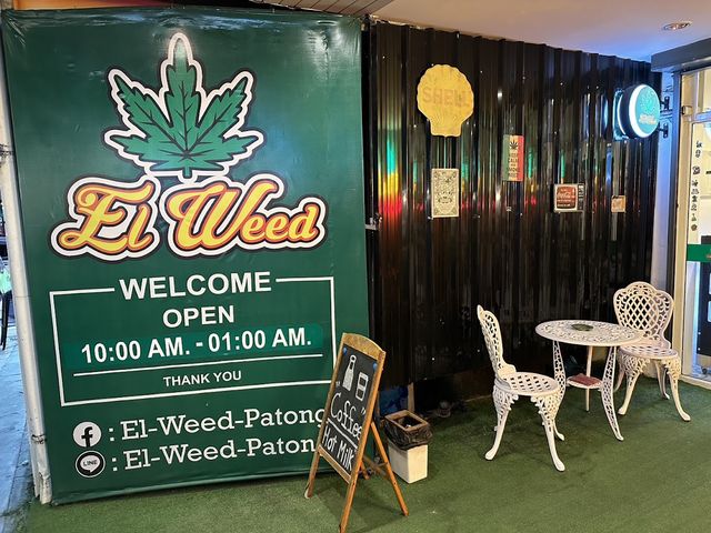 El Weed storefront