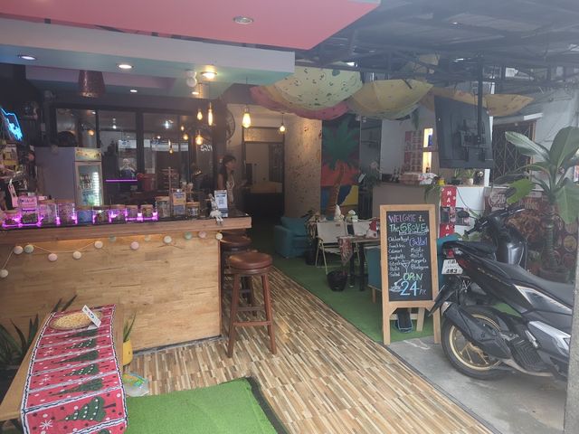 Weed The Grove Patong storefront