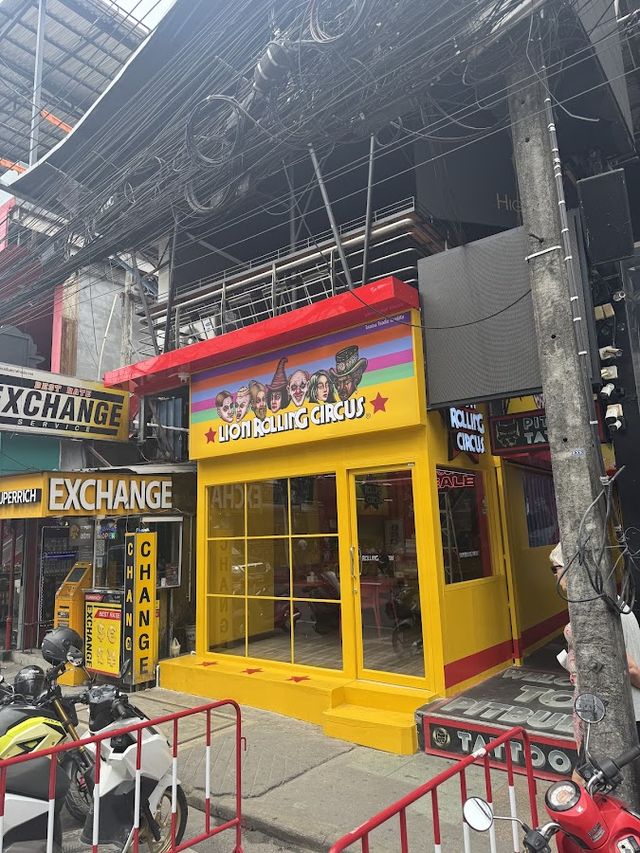 LION ROLLING CIRCUS - Dispensary, Bangla, Patong storefront