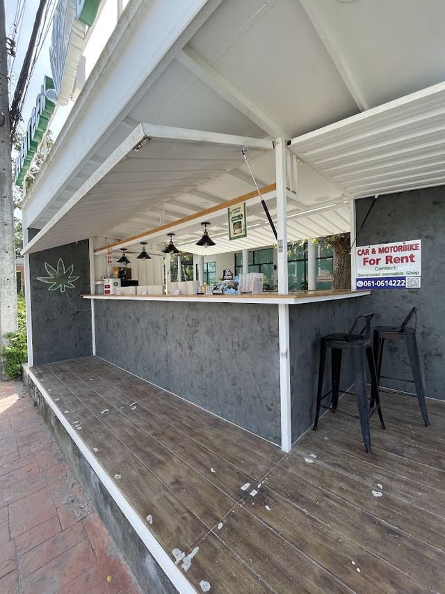 Seventeen Cannabis storefront