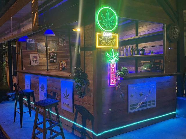 Black weed Phuket storefront