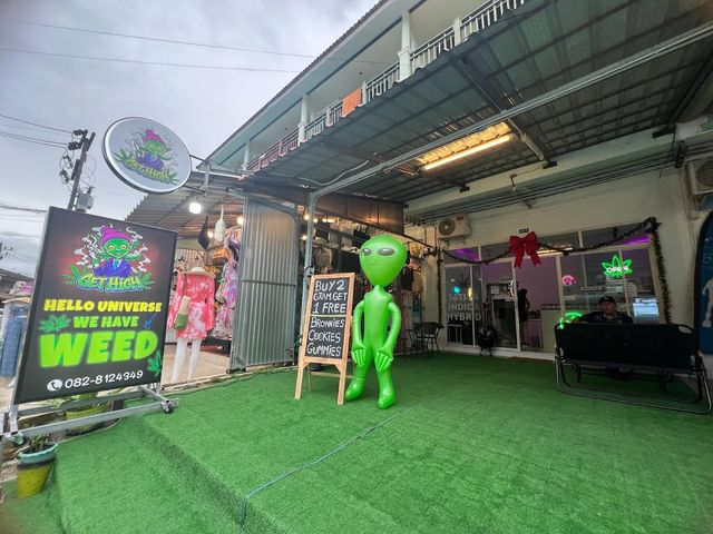 GET HIGH KHAOLAK CANNABIS SHOP storefront