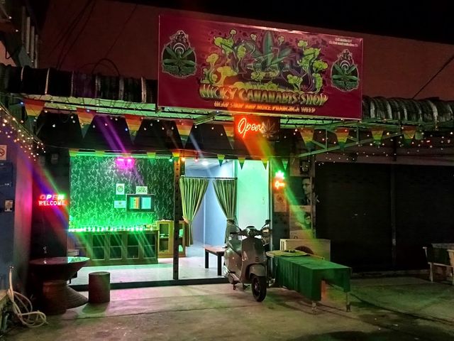 Nicky Cannabis Ganja shopPhangaWeedQuality storefront