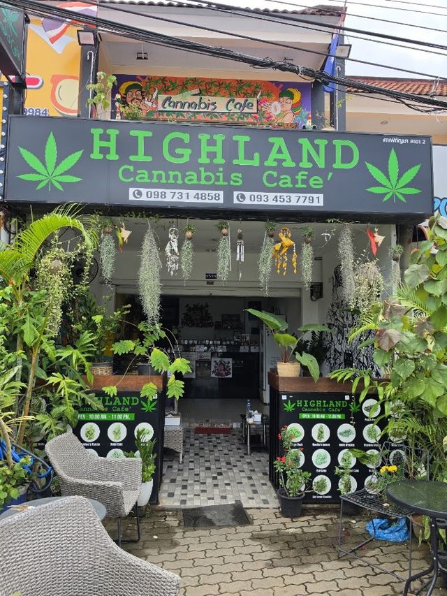 Highland Cannabis & Weed Shop 2 storefront
