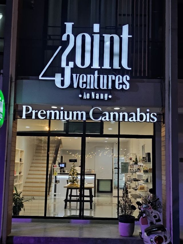 Puff Puff Pass Ao Nang Cannabis store, Cali packs, snus & tobacco DELIVERY storefront