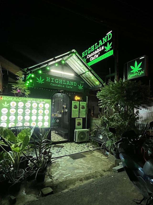 Highland Cannabis weed shop 1 storefront