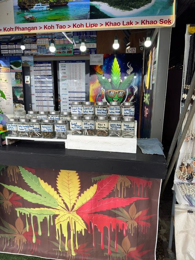 Corner Cannabis 2 storefront