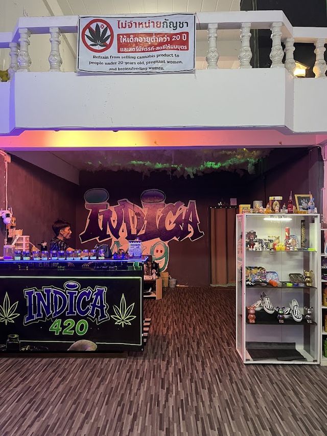 Indica Bar อินดิก้า 420(ร้านกัญชาทุ่งใหญ่)Cannabis storefront