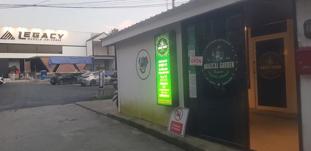 Magical Garden Choengmon Weed & Cannabis Dispensary storefront
