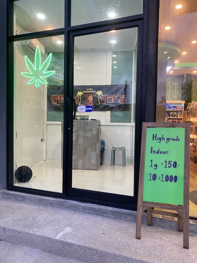 Weed keeper storefront