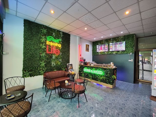 Weedin Premium Cannabis storefront