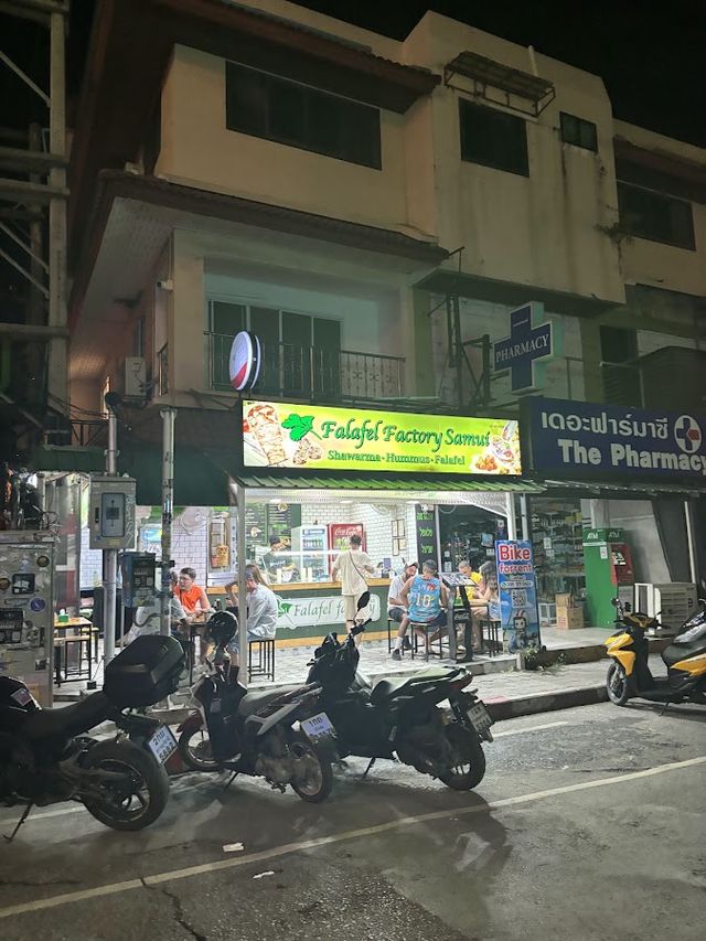 LION ROLLING CIRCUS - Dispensary, Chaweng Beach storefront