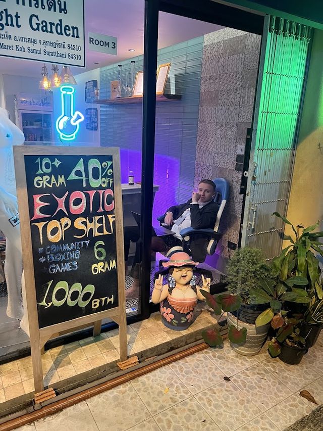 High garden weed storefront