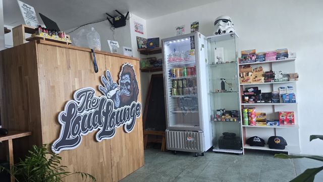 The Loud Lounge Cannabis Store/ Kayak Rental @BangPo_Beach storefront