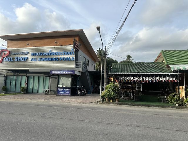 GreenCoco420 Cannabis Koh phangan storefront