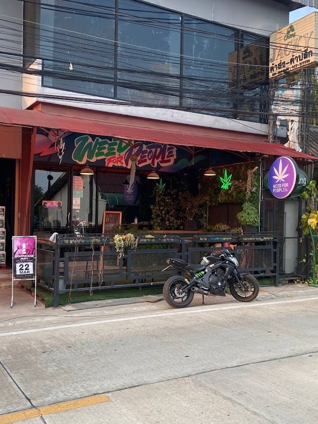 Weed for People storefront