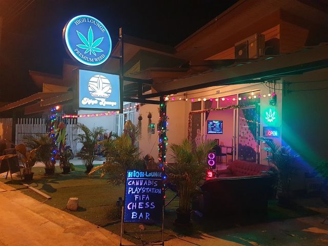 High Lounge - Weed Cannabis Bar Restaurant and Gaming Lounge storefront