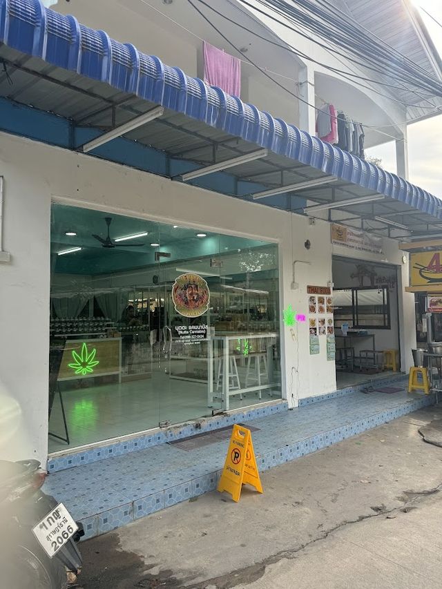 Nutta Cannabis storefront