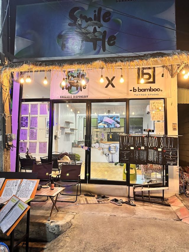 Smile Turtle - Cannabis storefront