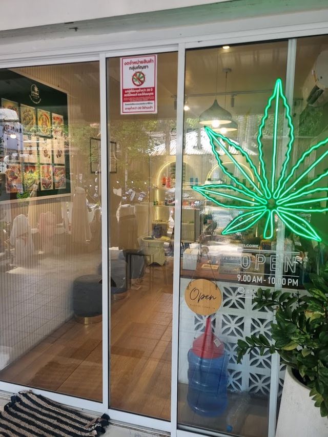 Green Island Local Cannabis (Sairee Main Road) storefront