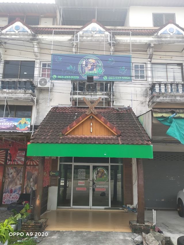 plaza cannabis station 2 storefront