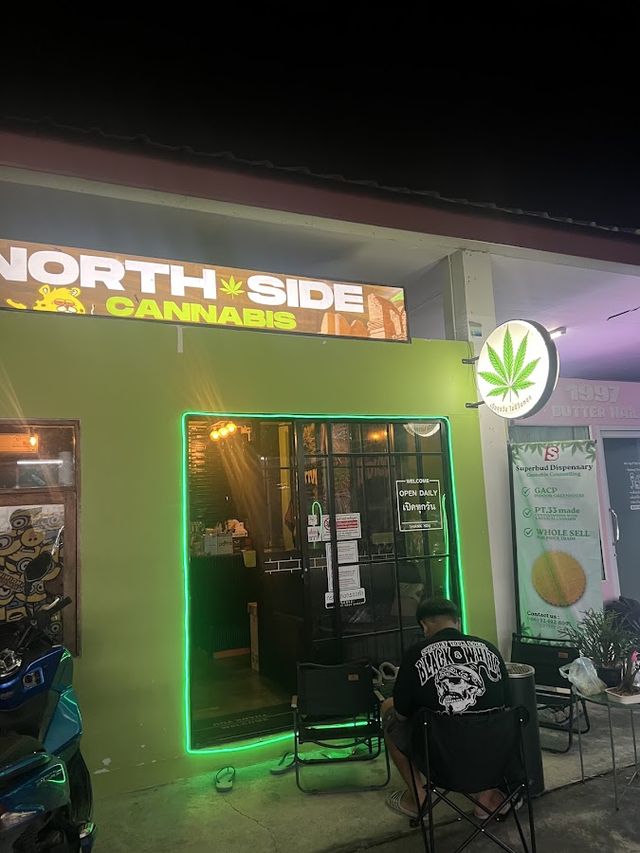 Superbud Dispensary - Northsides Cannabis 大麻店 Marijuana storefront