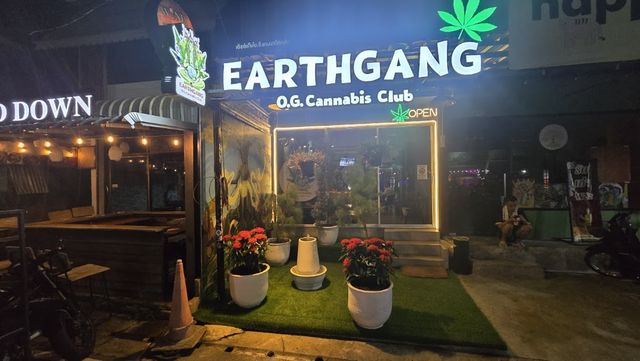 Earthgang O.G. Cannabis Club storefront