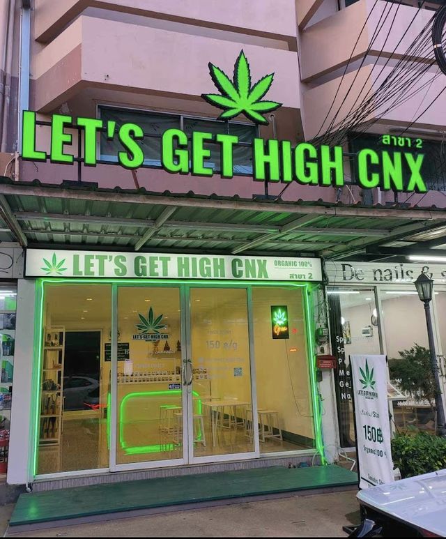 LET’S GET HIGH CNX Branch2 | cannabis store marijuana weed กัญชา storefront