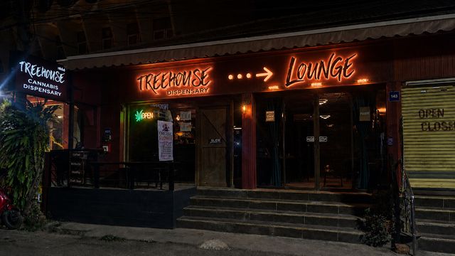 Treehouse Dispensary Chiang Mai storefront