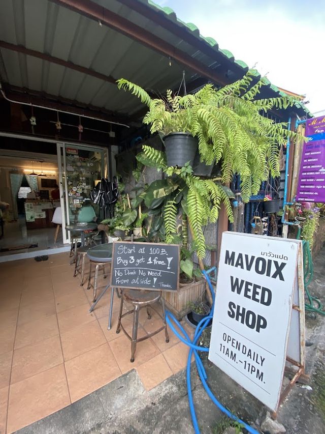 Mavoix Coffee & Weed Chiang Mai storefront