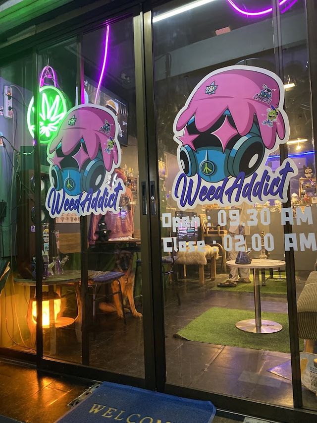 Weed Keef storefront