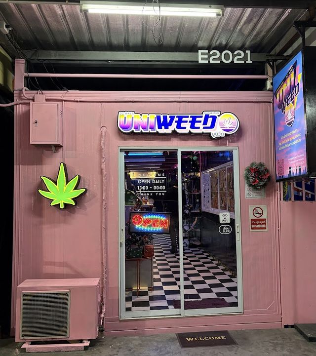 Uni Weed Cannabis shop storefront
