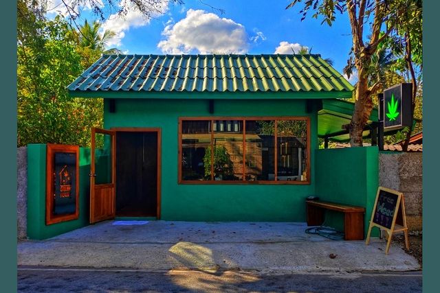Green House Pai Weed Shop storefront