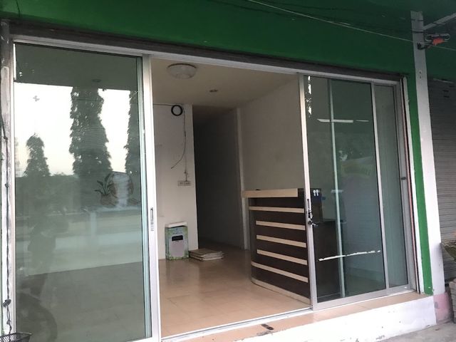 Highper cannabis storefront
